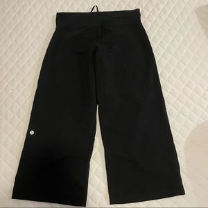 Lululemon Wide Leg Capris